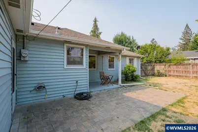 651 Wayne Dr N, Keizer, OR 97303 - Photo 40