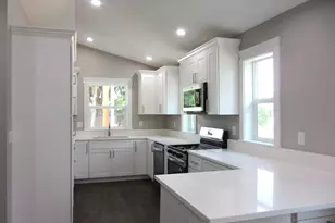73 Park St, Lebanon, OR 97355 - Photo 6