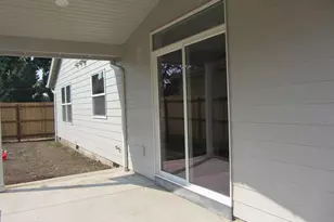 73 Park St, Lebanon, OR 97355 - Photo 18