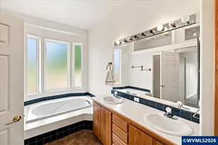 26221 Old Holley Rd, Sweet Home, OR 97386 - Photo 18
