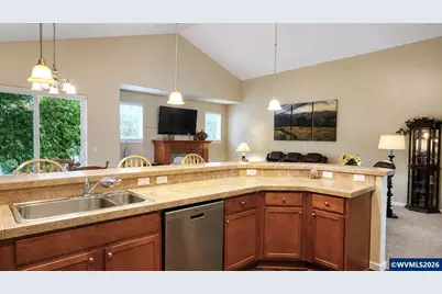 2577 Ian Av NW, Salem, OR 97304 - Photo 10