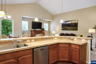 2577 Ian Ave NW, Salem, OR 97304 - Photo 10