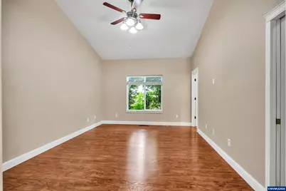 338 NW Foxglove St, Dallas, OR 97338 - Photo 20