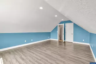 338 NW Foxglove St, Dallas, OR 97338 - Photo 26