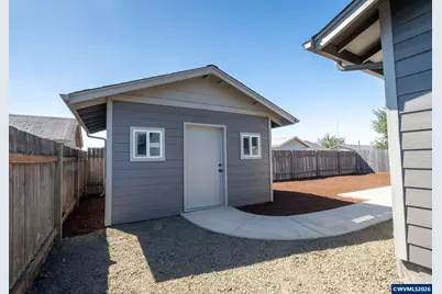 2700 S 10th St, Lebanon, OR 97355 - Photo 32