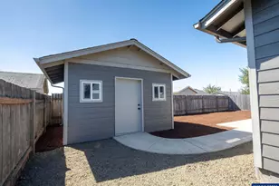 2700 S 10th St, Lebanon, OR 97355 - Photo 32