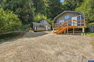 1995 N Bayview Rd, Waldport, OR 97394 - Photo 38