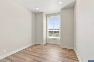 6074 Evangelista St S, Salem, OR 97306 - Photo 30