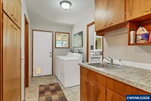 4092 Sylvia St SE, Salem, OR 97317 - Photo 32
