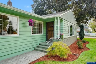 874 W Ida St, Stayton, OR 97383 - Photo 2