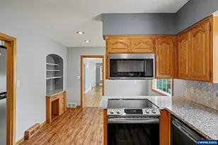 874 W Ida St, Stayton, OR 97383 - Photo 16
