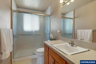 1465 Thompson Rd, Woodburn, OR 97071 - Photo 20