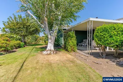 1465 Thompson Rd, Woodburn, OR 97071 - Photo 32