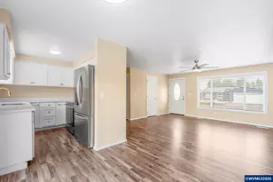 4726 Antelope Ct NE, Salem, OR 97305 - Photo 8