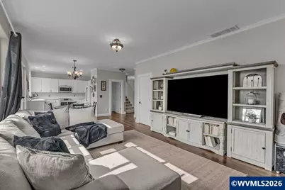 2550 Edgewater Dr, Woodburn, OR 97071 - Photo 10