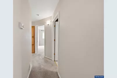 7368 Meadowglen St NE, Keizer, OR 97303 - Photo 16