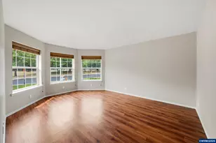 7368 Meadowglen St NE, Keizer, OR 97303 - Photo 6