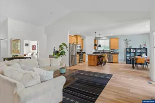 2297 Equestrian Lp S, Salem, OR 97302 - Photo 12