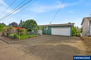 733 Meadowlawn Dr SE, Salem, OR 97317 - Photo 34