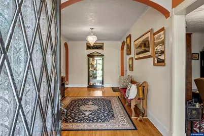 650 Liberty St SE, Salem, OR 97301 - Photo 8