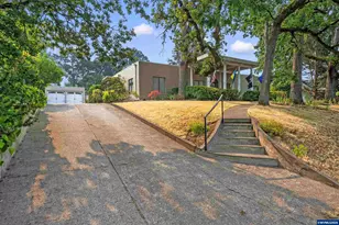 650 Liberty St SE, Salem, OR 97301 - Photo 2