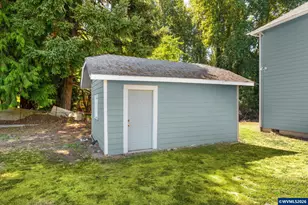 534 NE South Shore Rd, Portland, OR 97211 - Photo 28