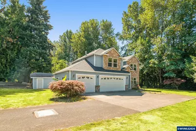 534 NE South Shore Rd, Portland, OR 97211 - Photo 2