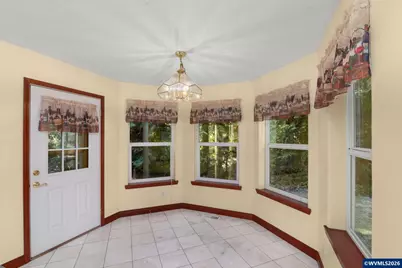 534 NE South Shore Rd, Portland, OR 97211 - Photo 14