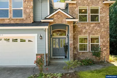 534 NE South Shore Rd, Portland, OR 97211 - Photo 4
