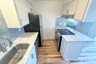 781 Boone Rd SE, Salem, OR 97306 - Photo 8