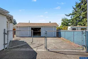 80 Berry St, Lebanon, OR 97355 - Photo 26