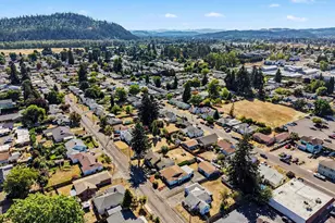 80 Berry St, Lebanon, OR 97355 - Photo 40