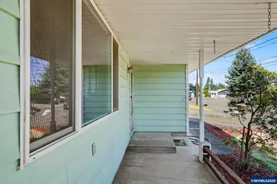 80 Berry St, Lebanon, OR 97355 - Photo 6