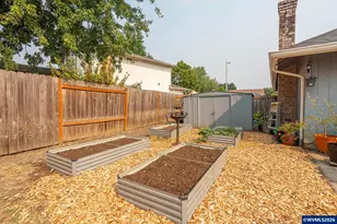 849 E 9th Ct, Lafayette, OR 97127 - Photo 36