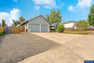 849 E 9th Ct, Lafayette, OR 97127 - Photo 4