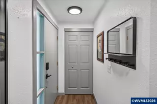 1871 Lexington Cir SE, Salem, OR 97306 - Photo 2