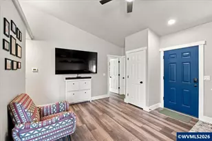 4279 Vicki Way NE, Salem, OR 97305 - Photo 10