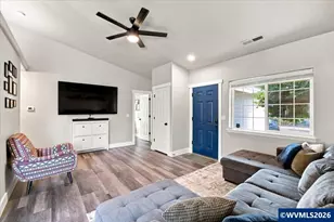 4279 Vicki Way NE, Salem, OR 97305 - Photo 8