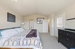 415 NW Viola St, Sheridan, OR 97378 - Photo 26