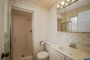 4652 Princess Ct NE, Salem, OR 97305 - Photo 18