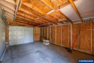 215 N Polk St, Independence, OR 97351 - Photo 32