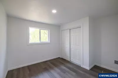 215 N Polk St, Independence, OR 97351 - Photo 16