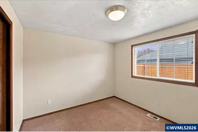 3224 18th St SE, Albany, OR 97322 - Photo 16