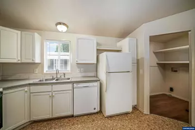 2868 Tide Ct NE, Salem, OR 97305 - Photo 16