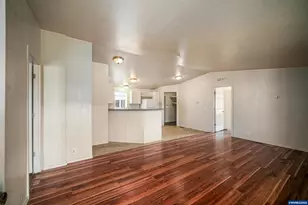 2868 Tide Ct NE, Salem, OR 97305 - Photo 10