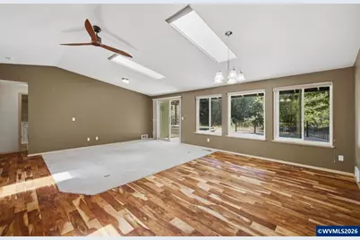 20658 Abiqua Rd N, Scotts Mills, OR 97375 - Photo 12