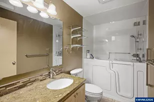 20658 Abiqua Rd N, Scotts Mills, OR 97375 - Photo 16