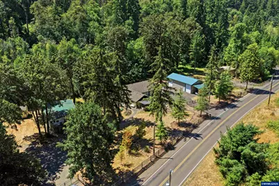 20658 Abiqua Rd N, Scotts Mills, OR 97375 - Photo 2