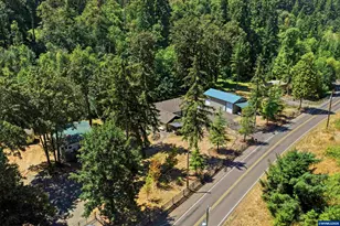20658 Abiqua Rd N, Scotts Mills, OR 97375 - Photo 2