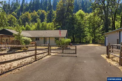 20658 Abiqua Rd N, Scotts Mills, OR 97375 - Photo 28